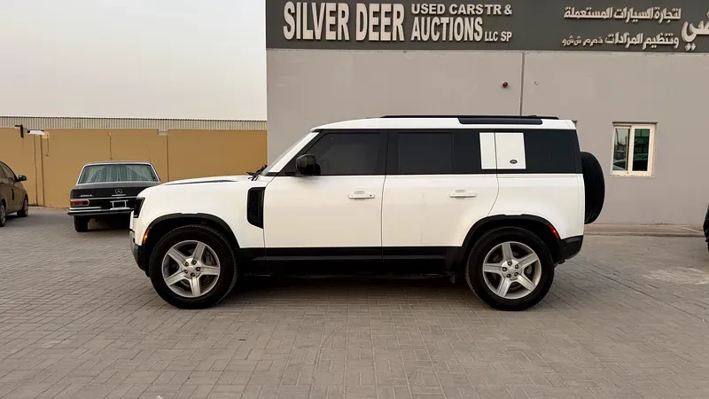 لاند روفر ديفندر 2022